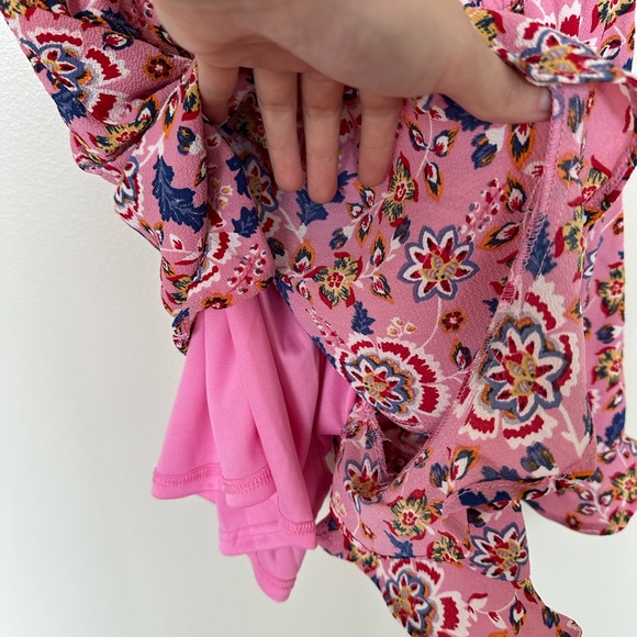 Lulu’s parrot cay pink floral halter romper NWOT - Picture 7 of 8